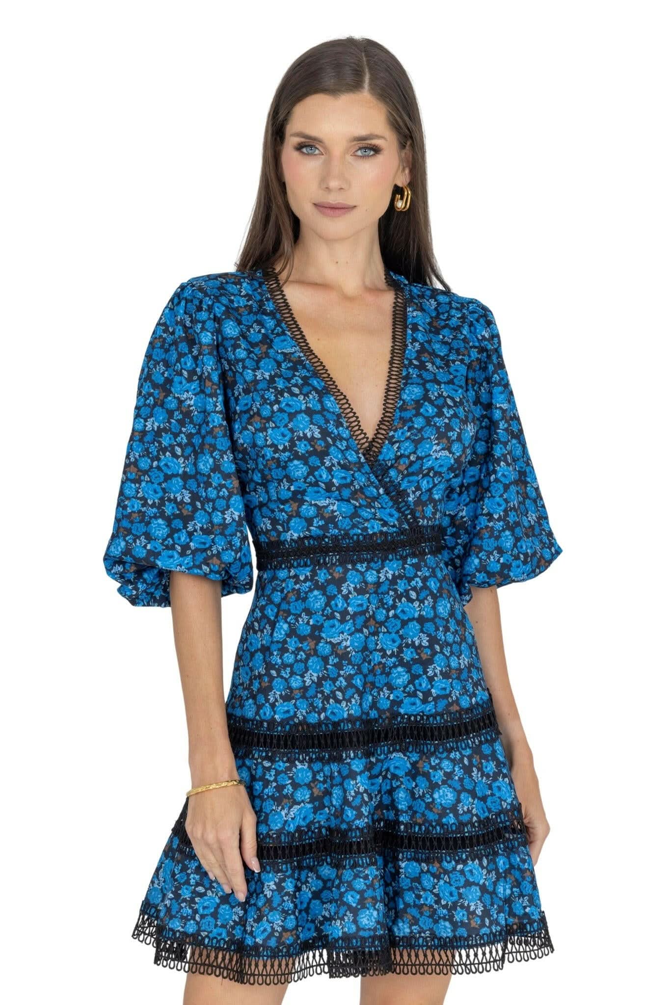 安提亚花卉连衣裙